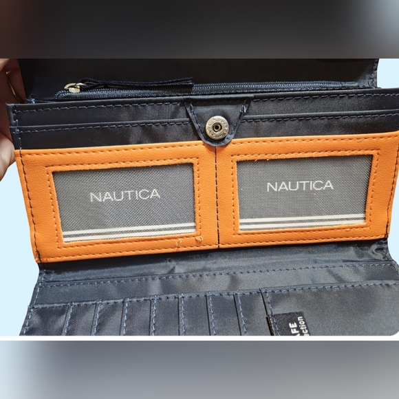NWT Nautica Orange Wallet With Navy Fabric Interior And Silver Nautica Emblem - Picture 6 of 9
